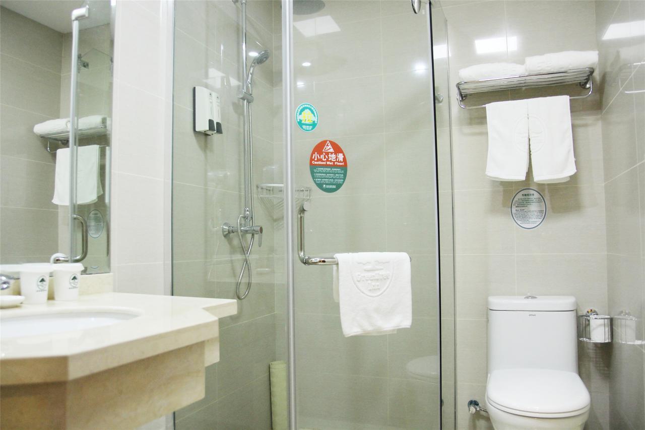 Greentree Alliance Shanghai Chongming Bayi Road Walking Street Hotel Exterior photo