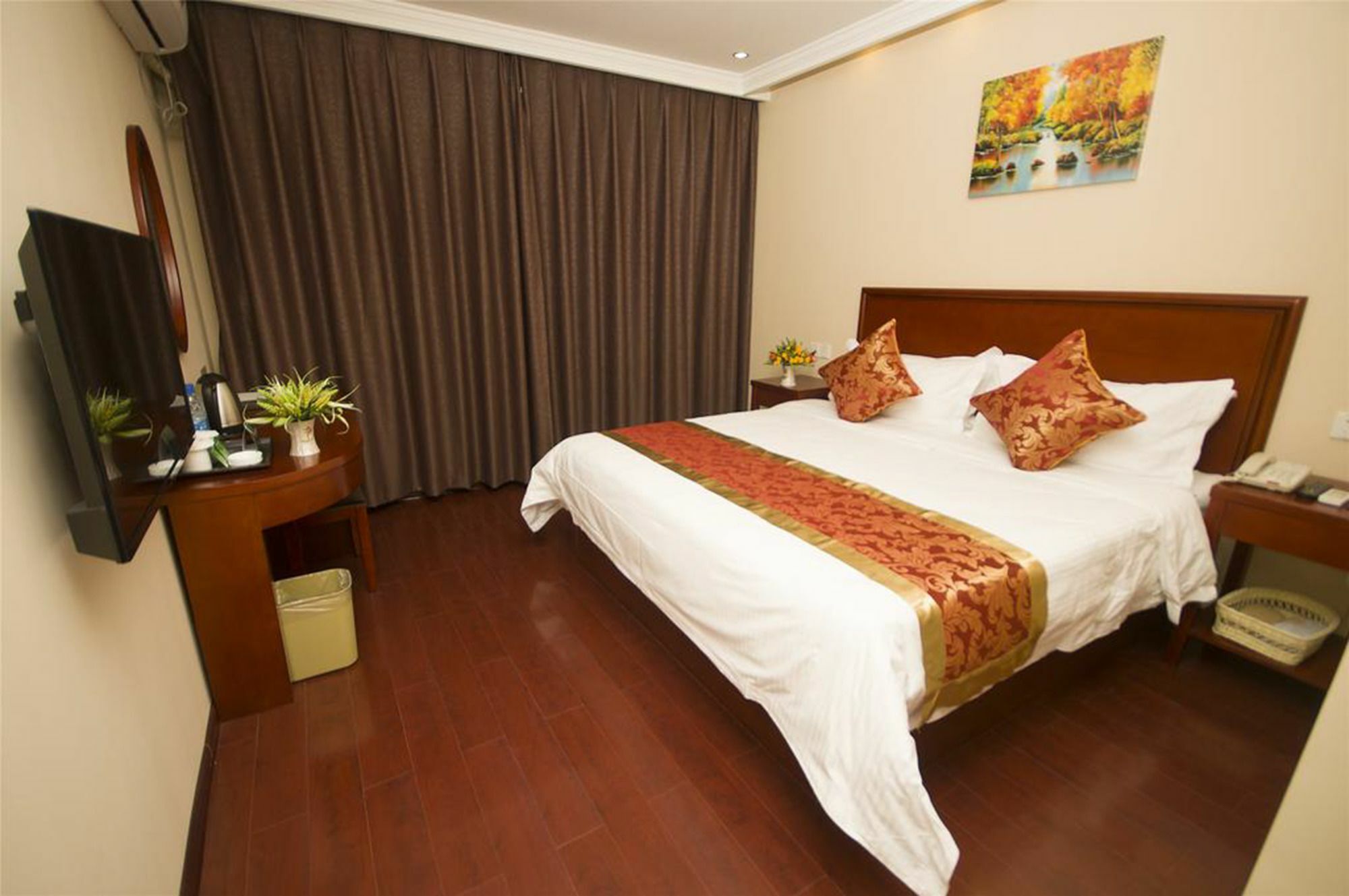 Greentree Alliance Shanghai Chongming Bayi Road Walking Street Hotel Exterior photo